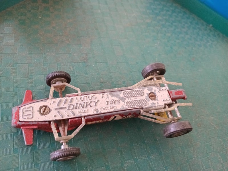 DINKY LOTUS F1 Carousel 2