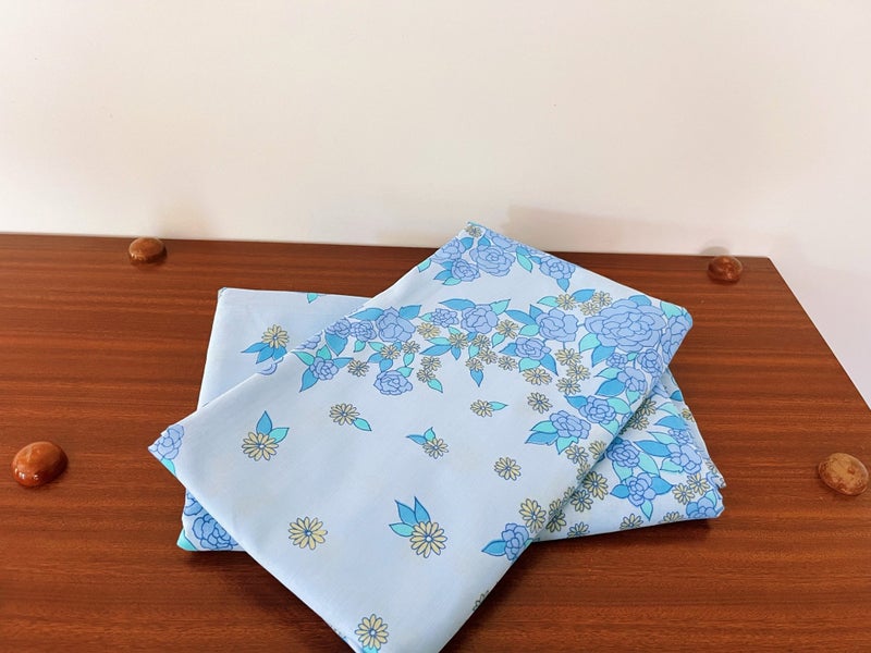 Vintage Retro Floral Single Flat Sheets X2 Carousel 1