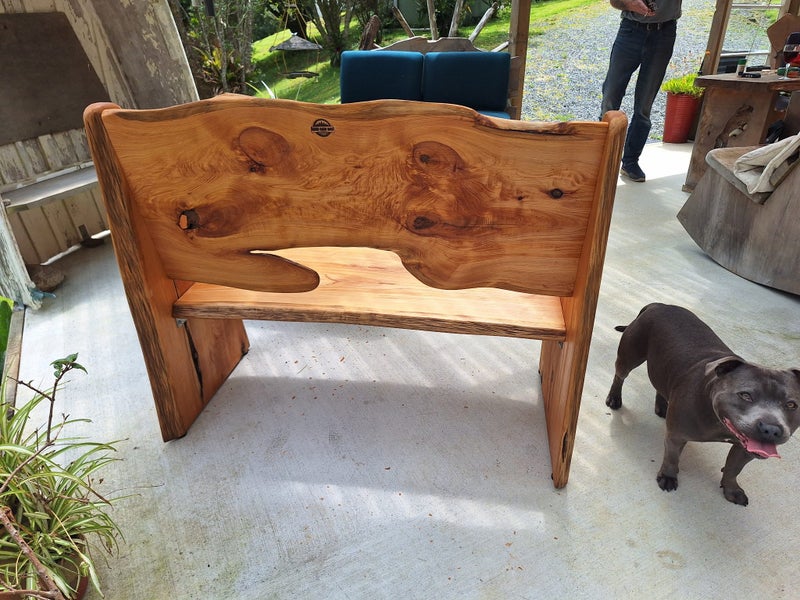 MACROCAPA SEAT AND TABLE64524773145985111