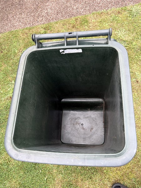 Handy 100L Green Wheelie Bin Carousel 8