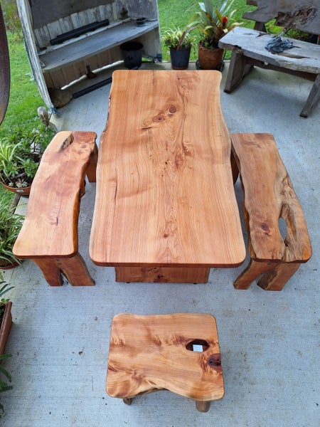 MACROCAPA TABLE AND BENCHES SET64524676478337112