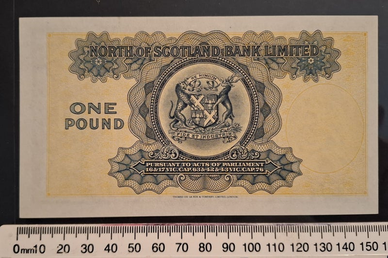 Scotland North of Scotland Bank L1 1949 Reverse off-centre F993864 Crisp SC712b Carousel 2