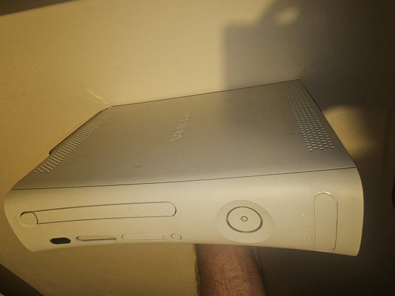 Xbox 360 consoles x2 14 games hard drive Carousel 16