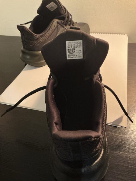 ADIDAS ALPHAEDGE + shoes ALMOST NEW CONDITION64414919193987111