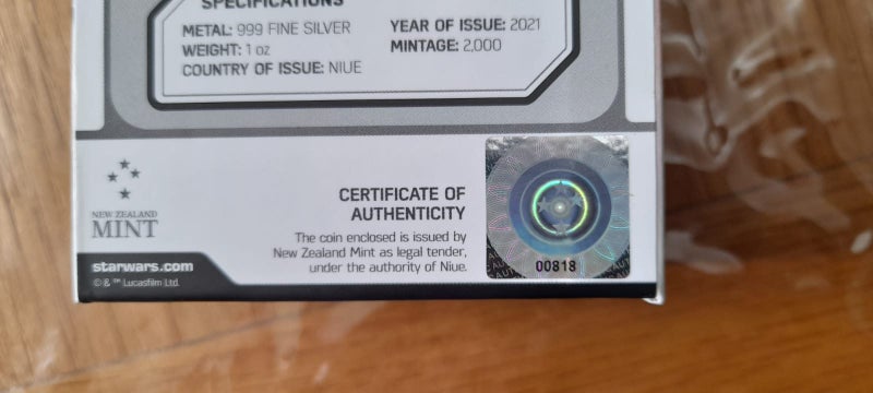 Chibi Star Wars Luke Skywalker 2021 Niue 1oz Silver Coin: Number 818 of 2000 Carousel 2