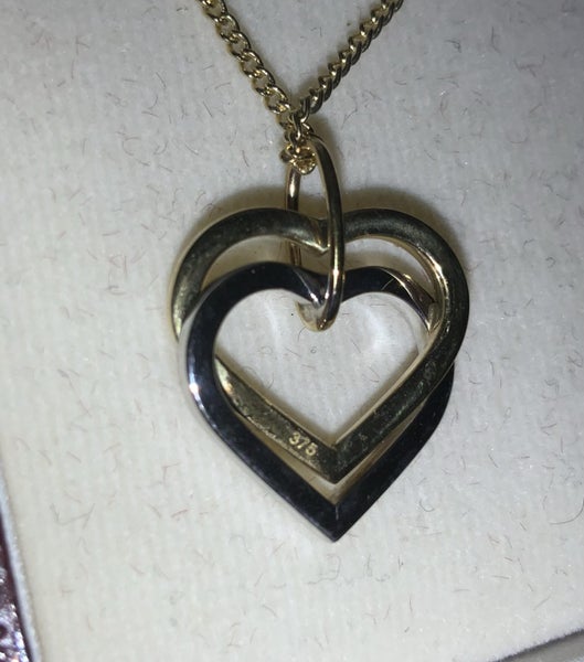 9 CT TWO TONE HEART PENDANT Carousel 2