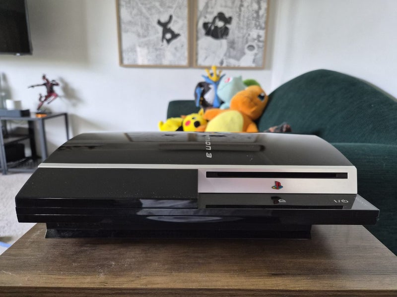 *FAULTY* PlayStation 3 FAT Carousel 1