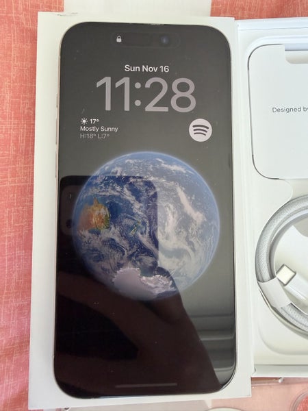 iPhone 15 PRO 128gb White - EXCELLENT CONDITION64415752306435112