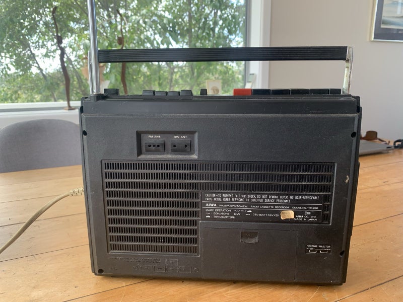 Aiwa TPR-250 5 band radio cassette recorder/ variable Monitor.64503863227906113