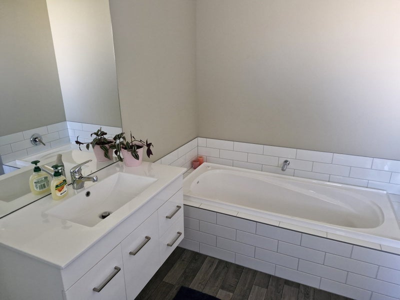 Halswell, 3 bedrooms64514602542339113