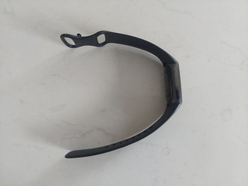 Fitbit Charge 5 - REFURBISHED Good Grade - 1 Year Warranty Carousel 2