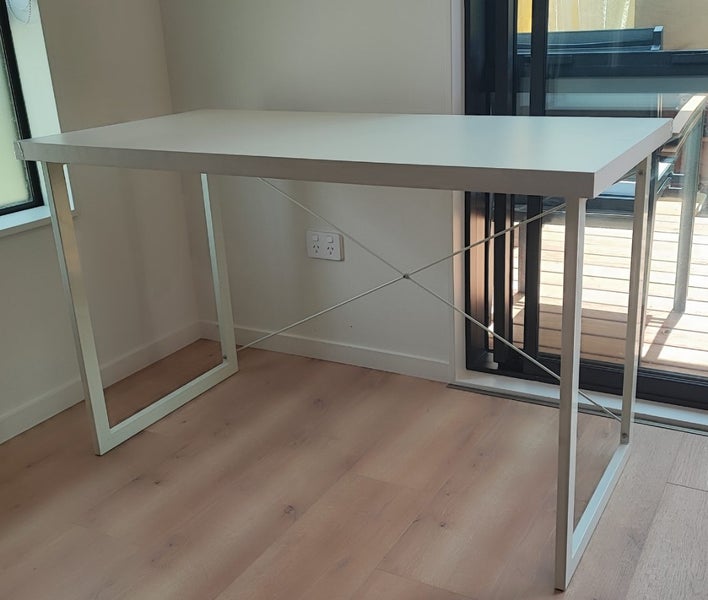 Office computer desk table Carousel 1