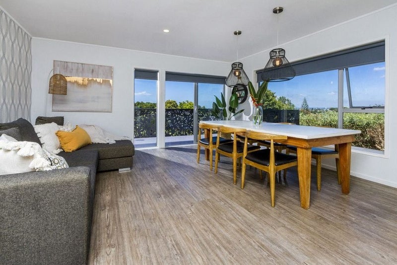 Hillcrest, 5 bedrooms64417392166530114