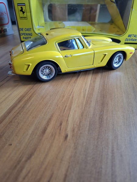 Ferrari 250 GT Berlinetta 1961 Carousel 2