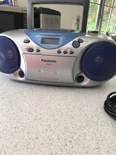 Panasonic RX-D12 CD Cassette AM FM Radio Boom Box Carousel 1