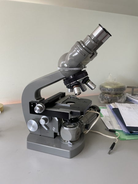 Olympus Microscope Carousel 1