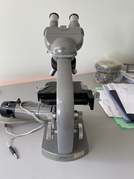 Olympus Microscope Carousel 2