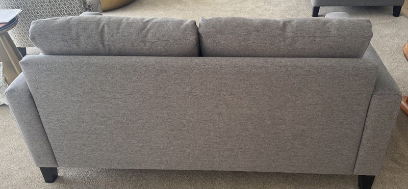 Lounge Suite64417813718658112