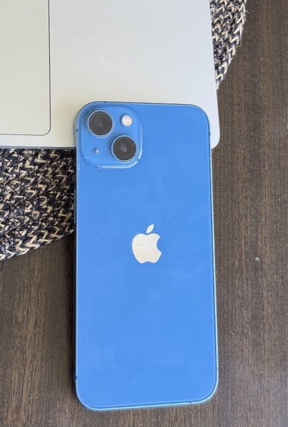 iPhone 13 - 256GB64417813740930110