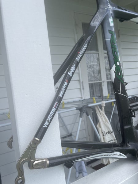 Racing cycle frame64417841442178110