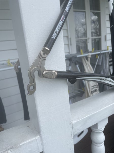 Racing cycle frame64417841442178111