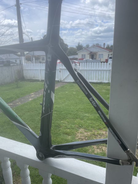 Racing cycle frame64417841442178112