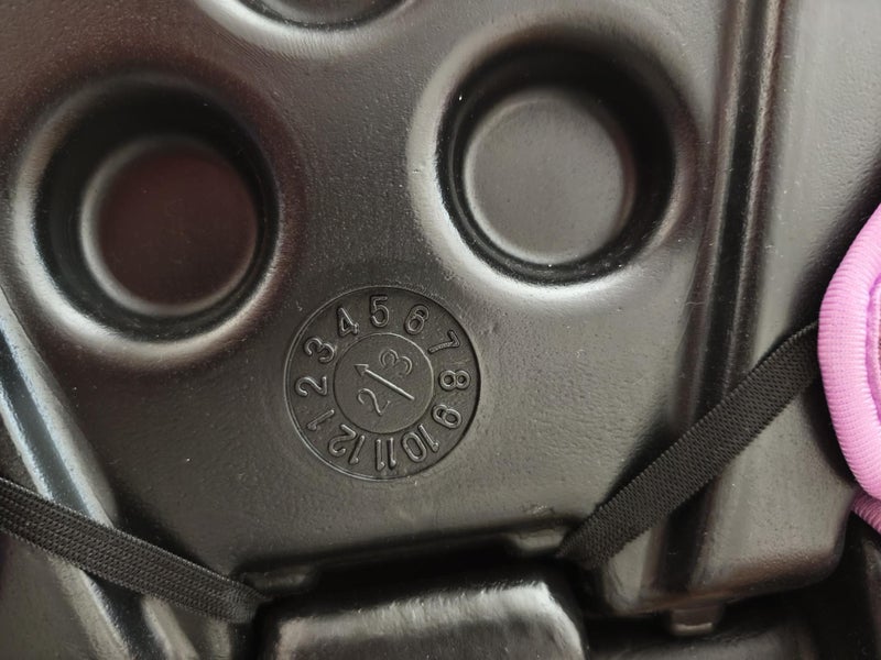 Edinburgh Car Seat Soft Pink Carousel 2