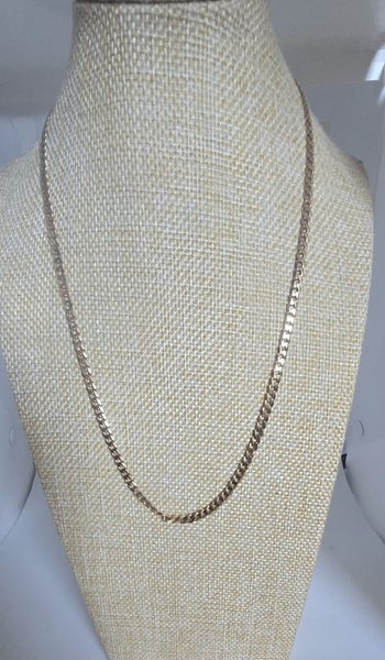 9ct Yellow Gold Cuban link chain necklace Carousel 1