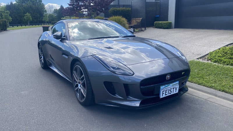 Personalised plate FEISTY64685855383555112