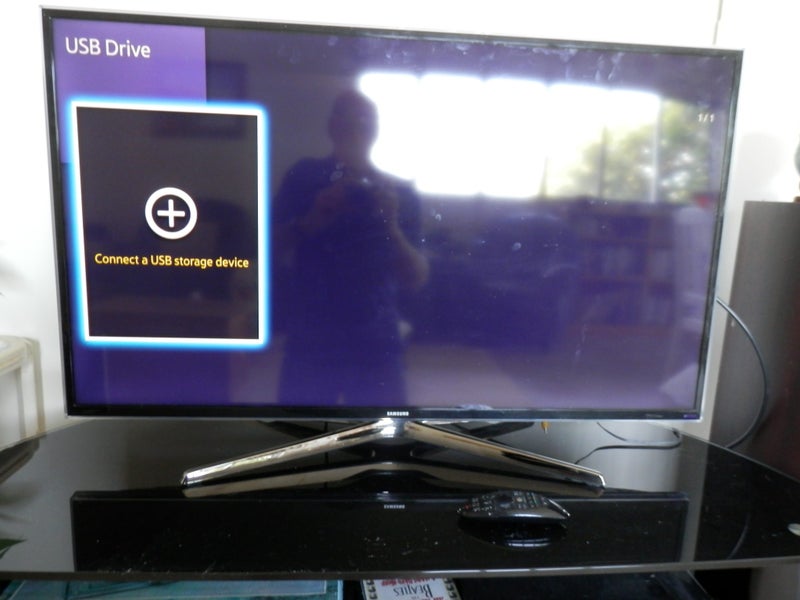 Samsung 40" Smart 3D TV ModelUA40H6400ASXRD Full HD 100Hz Refresh Rate Quad Core64503863236098110