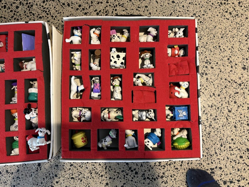 Disneys 101 Dalmatian's collectors Boxset64418990726529112