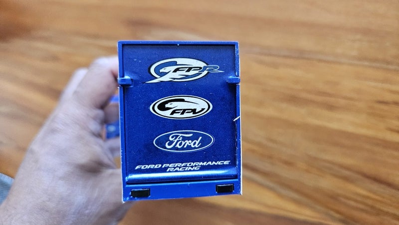 1:32 Ford Performance Racing Team Transporter Carousel 12