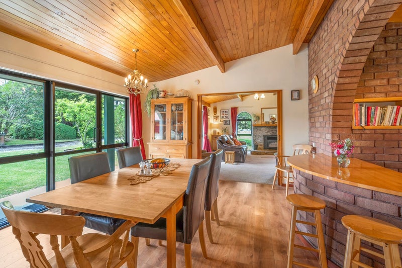 A Place You’ll Never Want to Leave64419110744706114