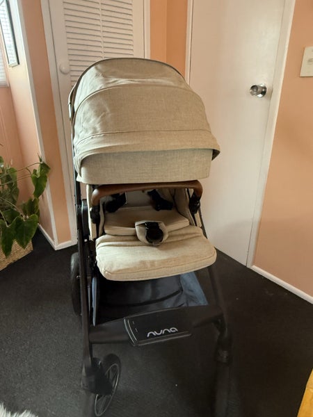 Nuna mixx next pushchair/basinette64419110712834113
