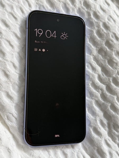 Google Pixel 9a phone64419257104129110