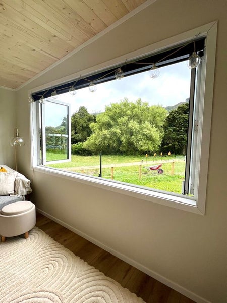 9.6m x 4.2m Portable Cabin / Tiny Home - Price Reduced64419418572545114