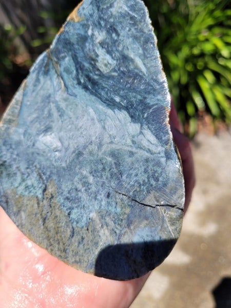 Diopside Semi-nephrite Nelson 1.8kg Carousel 1