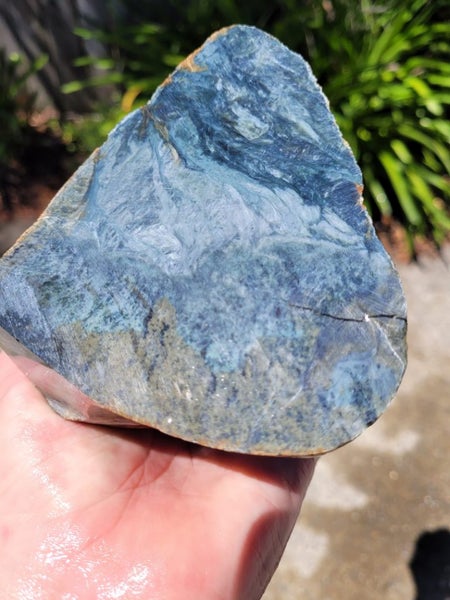 Diopside Semi-nephrite Nelson 1.8kg Carousel 2