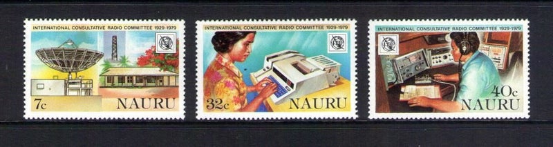 Nauru - 1979 Radio Set (3) - UHM - 208/10 Carousel 1