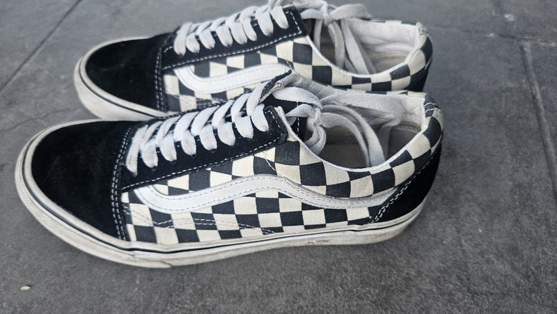 Vans Size 6.5 Carousel 2
