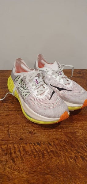 HOKA MACH X 2 MENS Sz 11.564420154386945110