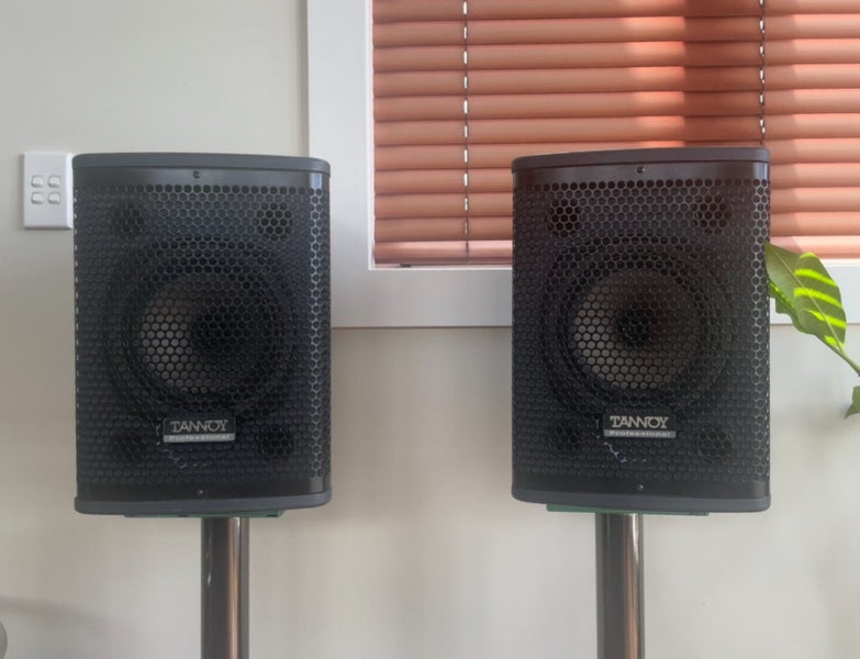 Tannoy i8 Professional Speakers/PA64519306430338110
