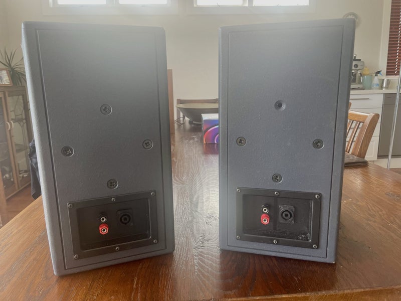 Tannoy i8 Professional Speakers/PA64519306430338113