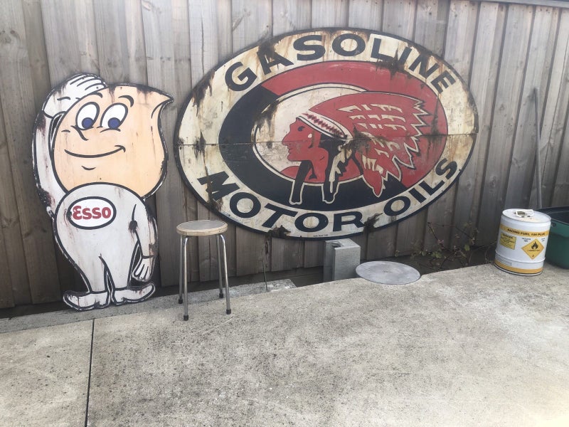 Large Gasoline Motor Oils Sign Carousel 3