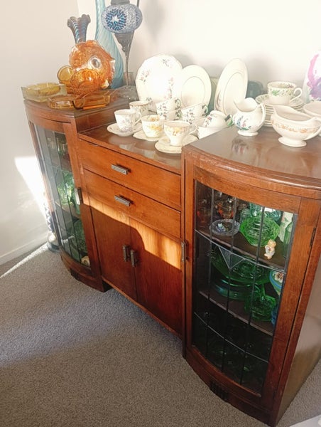 Art deco china cabinet Carousel 2