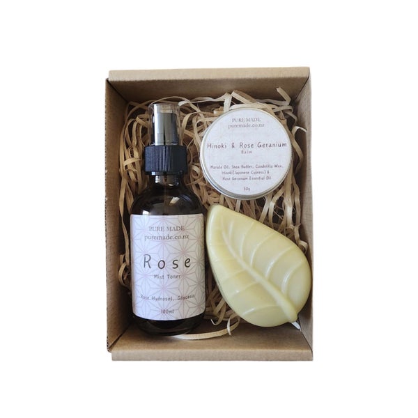 Natural Skin Care Gift Set Carousel 1
