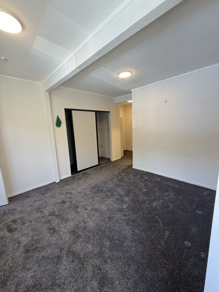 Khandallah, 4 bedrooms64425615727745111