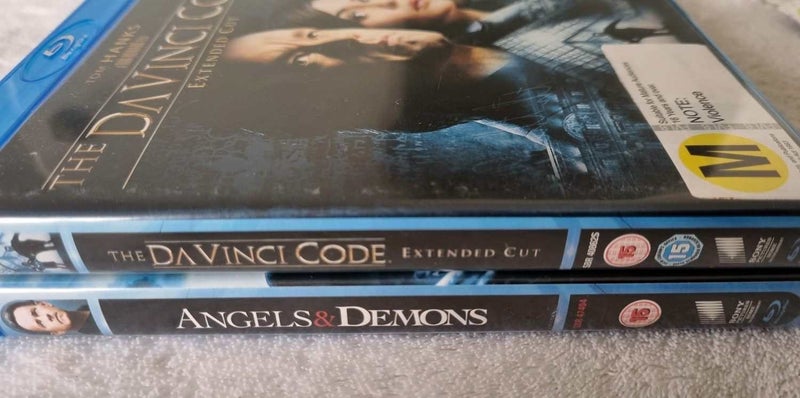 The Da Vinci Code Extended Cut / Angels and Demons - 2006 (Blu Ray) Carousel 1