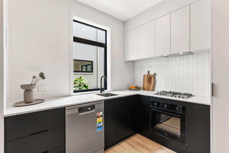 Brand New & Ready to Move Into64473323916163112