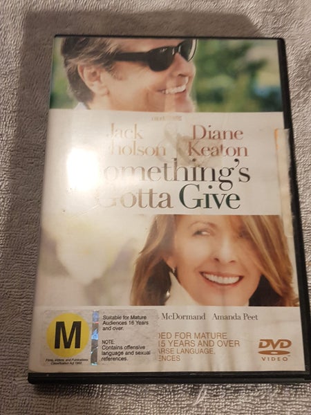 DVD. Something's Gotta Give. Good story. Good condition
